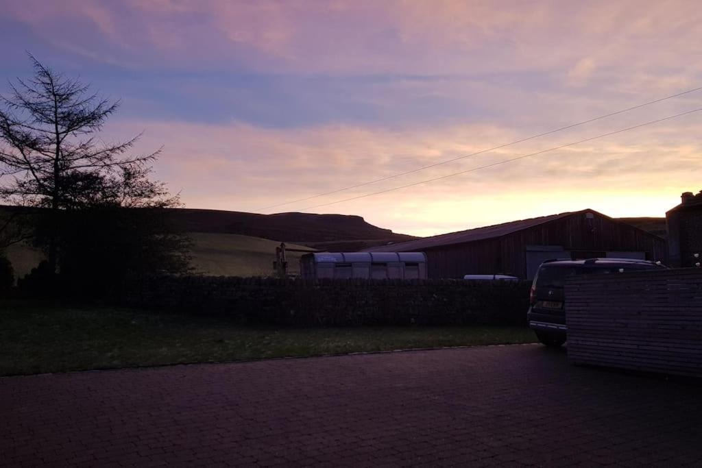 Hawks Barn - Horton In Ribblesdale Villa Екстериор снимка